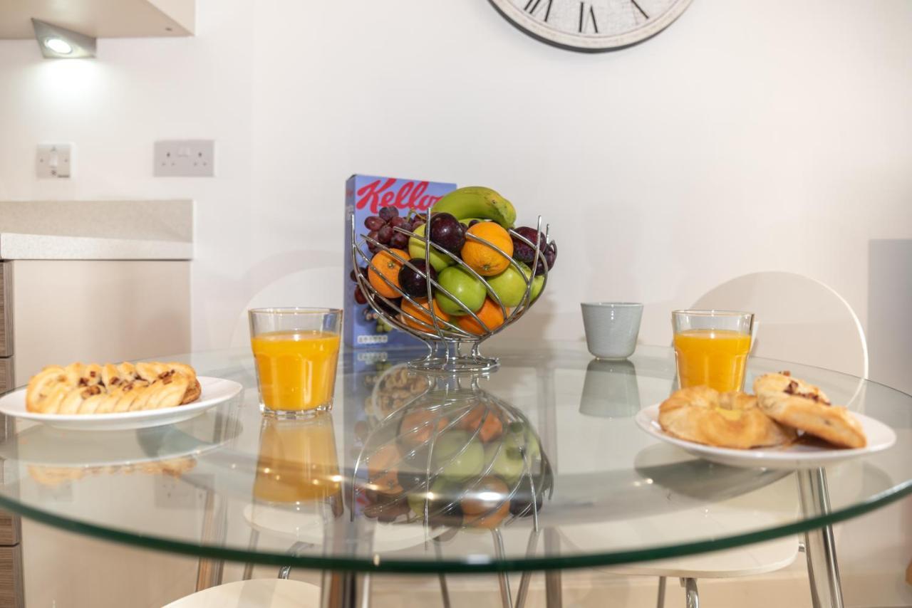 Spacious City Center Apartment By Smart Apartments Short Lets & Serviced Accommodation Apartment Southampton With Free Wifi المظهر الخارجي الصورة