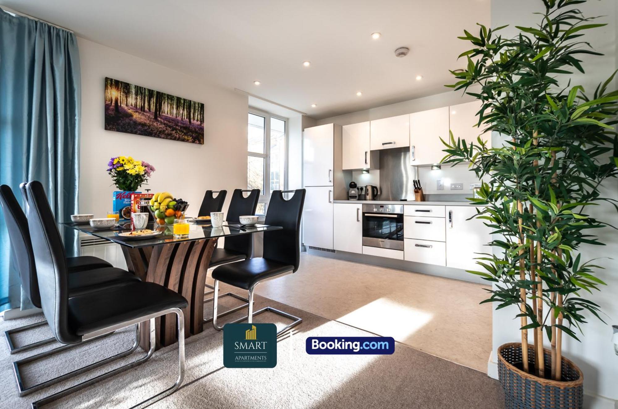 Spacious City Center Apartment By Smart Apartments Short Lets & Serviced Accommodation Apartment Southampton With Free Wifi المظهر الخارجي الصورة