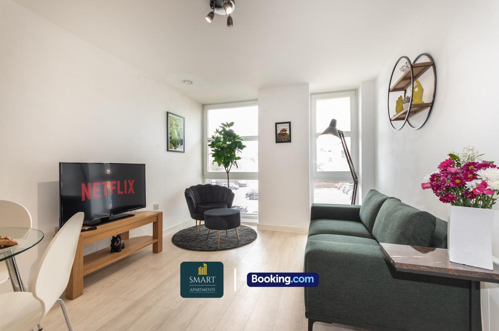 Spacious City Center Apartment By Smart Apartments Short Lets & Serviced Accommodation Apartment Southampton With Free Wifi المظهر الخارجي الصورة